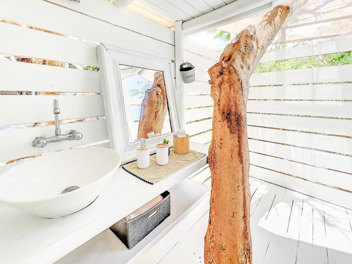 Villa Cazou, Sea View, Private Pool, Wifi 100Mbps Oyster Pond Екстериор снимка